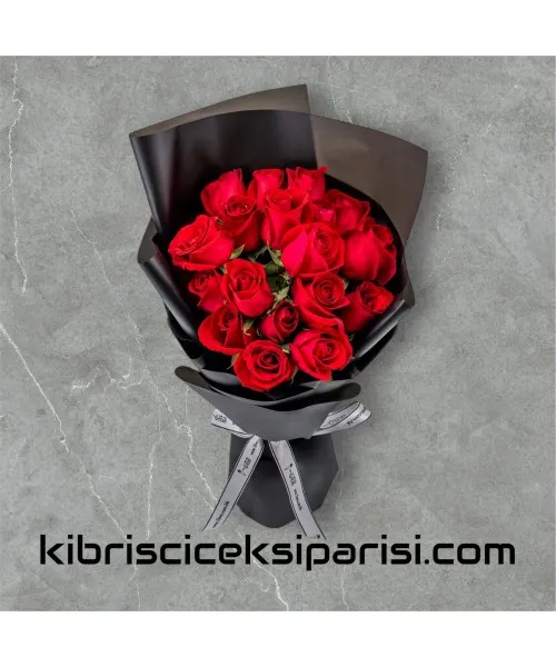 19 Kırmızı Gül Buketi 19 Kırmızı Gül Buketi